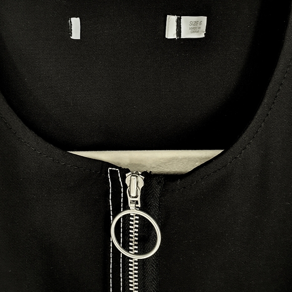 Alexander Wang Black Sleeveless Full Zip Tech Mini Dress - Picture 4 of 7